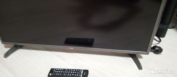 Телевизор LG 32 дюйма