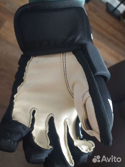 Краги хоккейные размер 10 новые