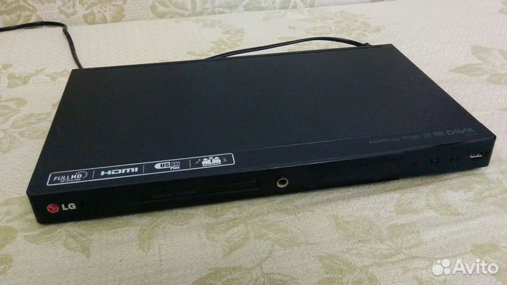 DVD плеер LG DP437H