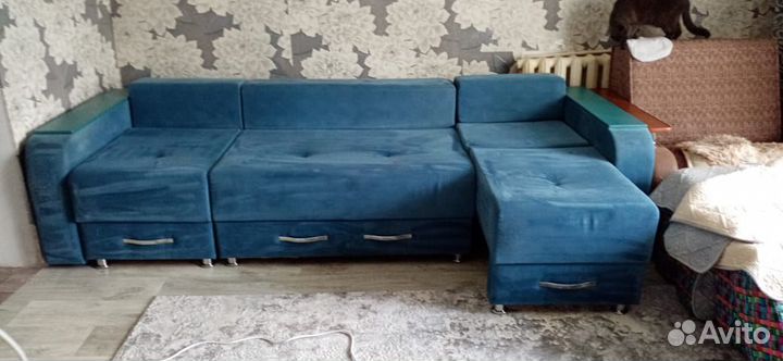 Угловой диван бу