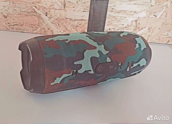 Портативная колонка jbl