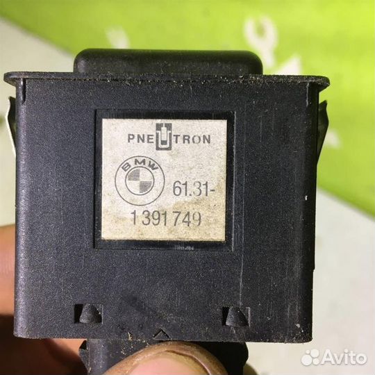 Кнопка обогрева заднего стекла бмв Е34