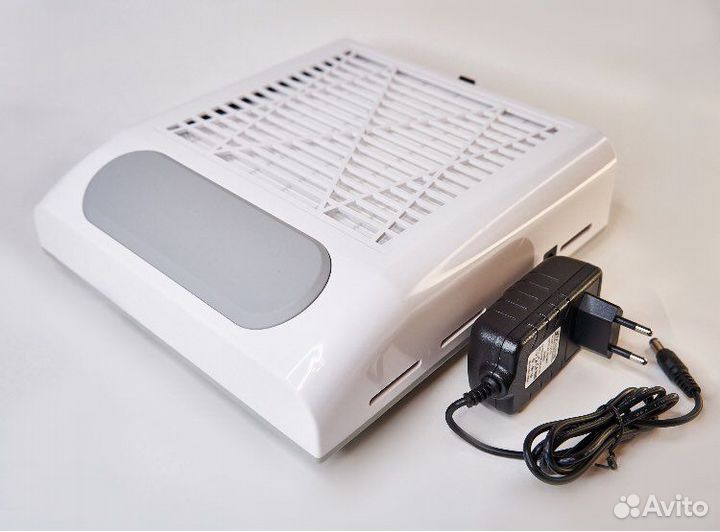 Пылесос маникюрный новый