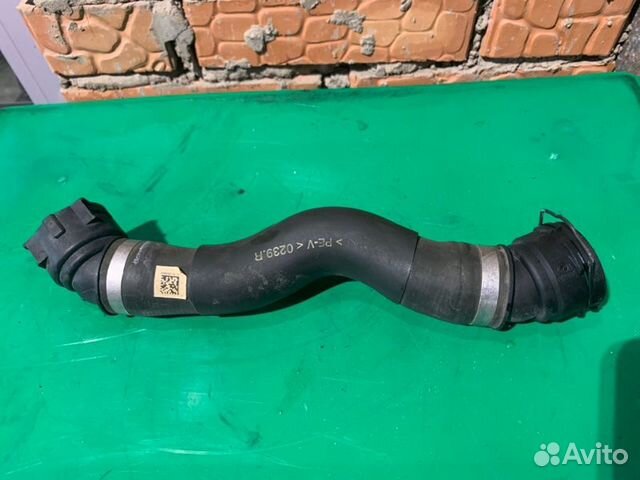 Патрубок радиатора Bmw 540D G30 B57D30B 2018