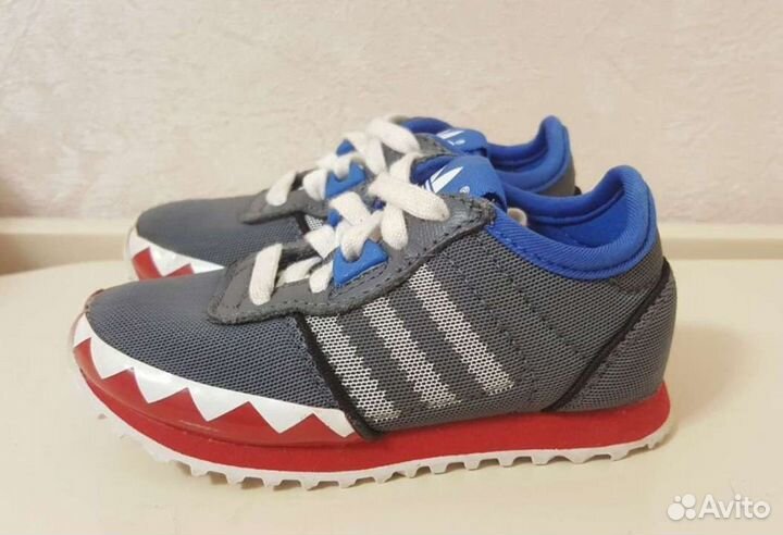 Кроссы adidas 20р
