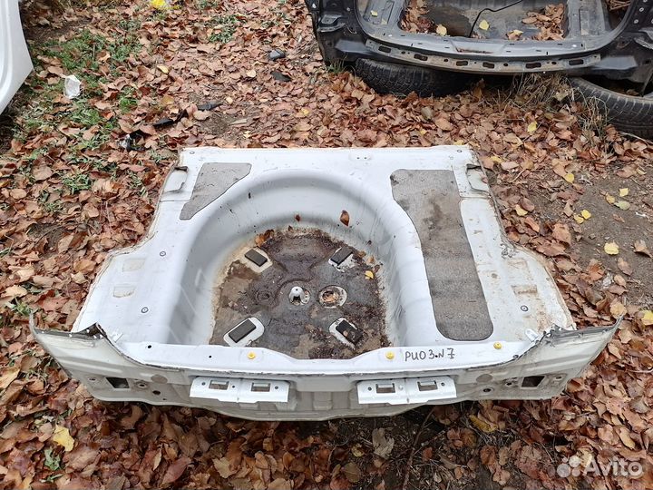 Панель задняя ниша под запаску Kia Rio 3 Киа Рио 3