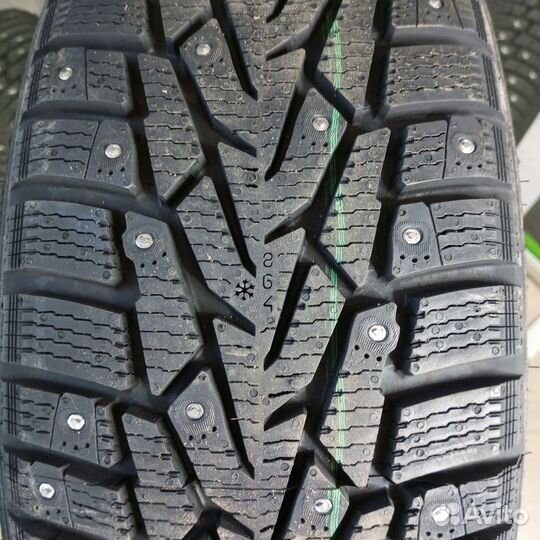 Nokian Tyres Nordman 7 SUV 215/65 R16 102