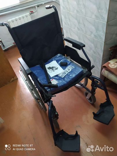 Инвалидная коляска складная бу