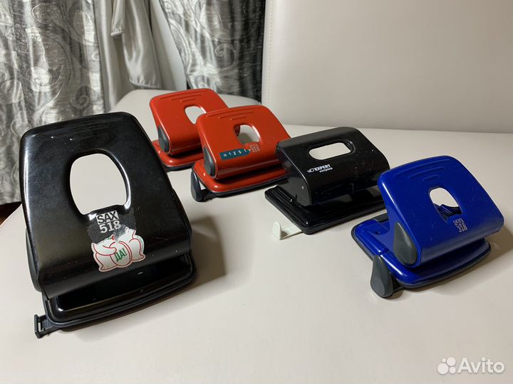 Дырокол Sax 608 / sax 618 / 518 / 318