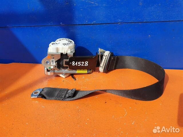 Ремень безопасности передний левый Ford Fiesta 6