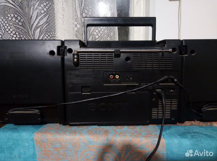 Радио магнитола Sony