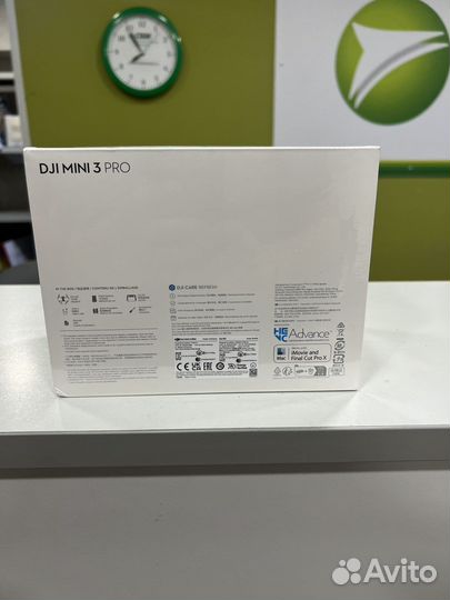 Квадрокоптер DJI Mini 3 Pro с пультом экраном