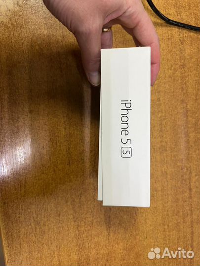 Коробка от iPhone 5S оригинал