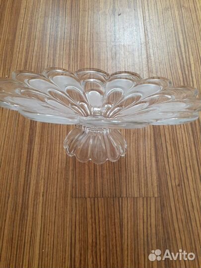 Вазы из фигурного стекла