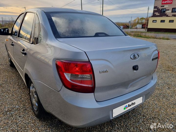 LADA Granta 1.6 МТ, 2015, 137 000 км