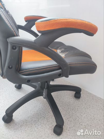 Кресло игровое