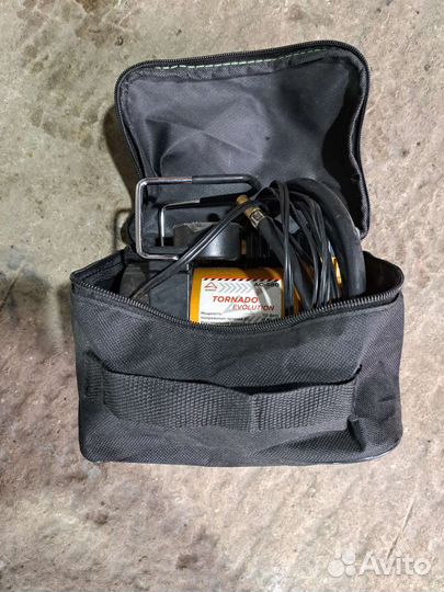 Компрессор автомобильный