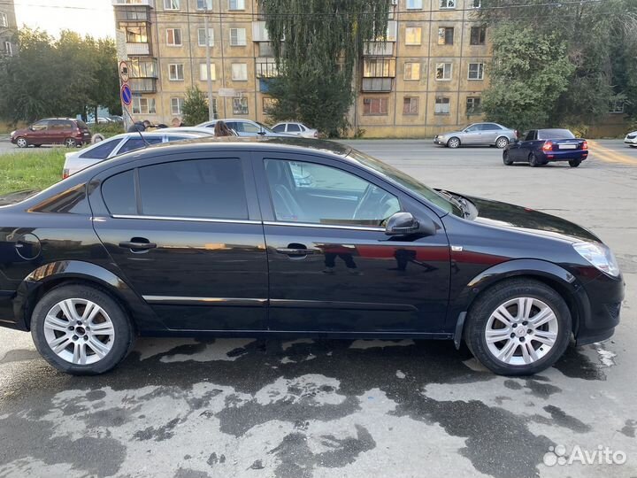 Opel Astra 1.8 МТ, 2007, 262 000 км