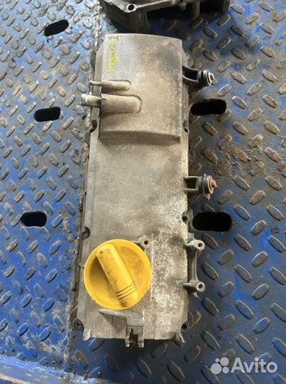 Крышка двигателя Renault Logan 8кл Логан