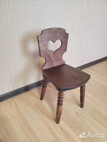 Детский стульчик