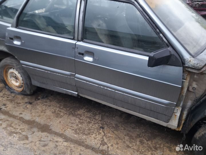 Дверь передняя правая 2114