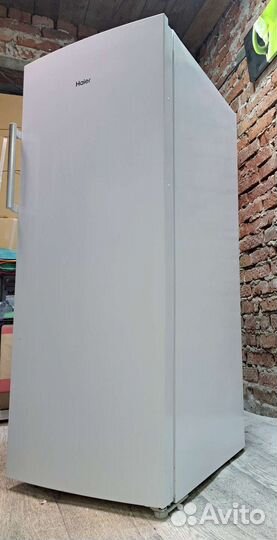 Холодильник/морозильник Haier 160/60/60см