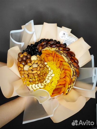 Букет-гигант с сухофруктами.подарок с сухофруктами