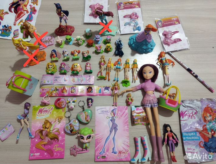 Winx атрибутика брелоки киндер фигурки пакетом