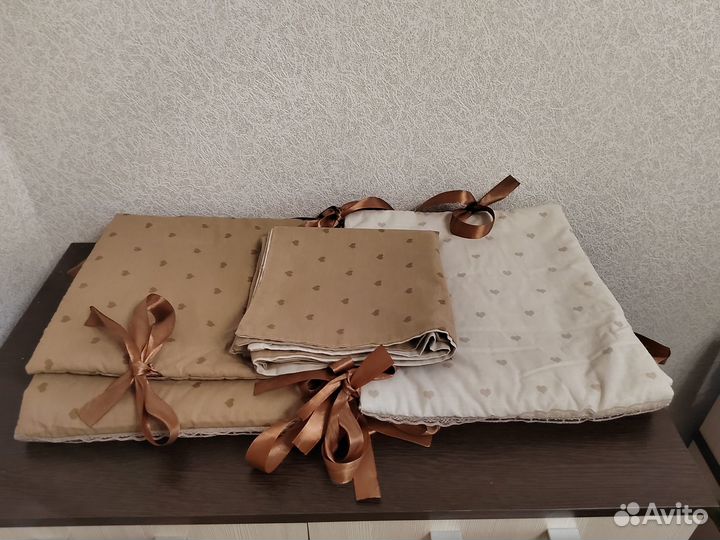 Бортики в кроватку