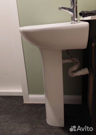 Раковина Пик с пьедесталом и краном