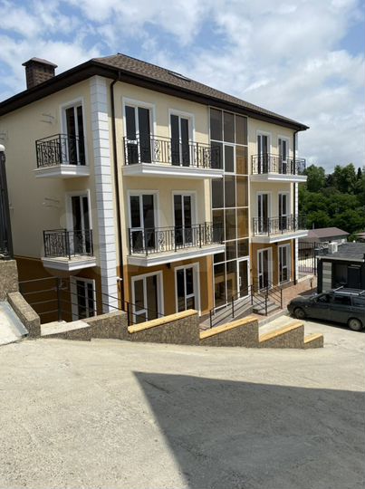 Своб. планировка, 37 м², 3/3 эт.