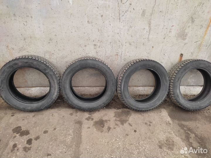 Yokohama Ice Guard Stud IG55 225/60 R18