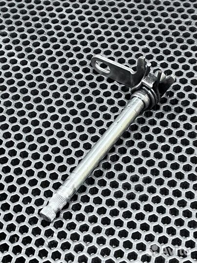 Вал переключения передач Yamaha YZ 426F 2000-2002