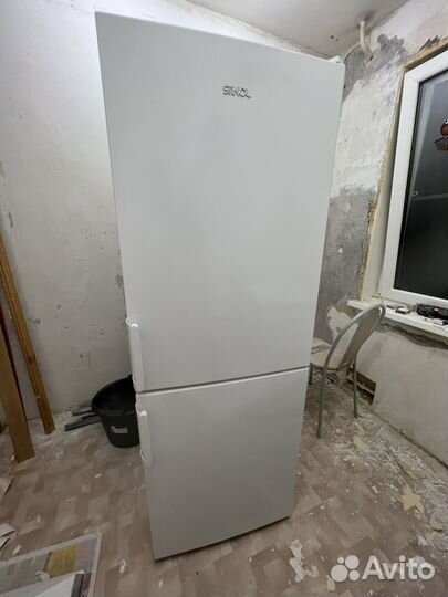 Холодильник Stinol STN 167 бу, состояние хорошее