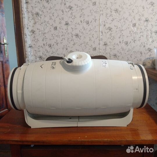 Вентилятор канальный в хорошем состоянии