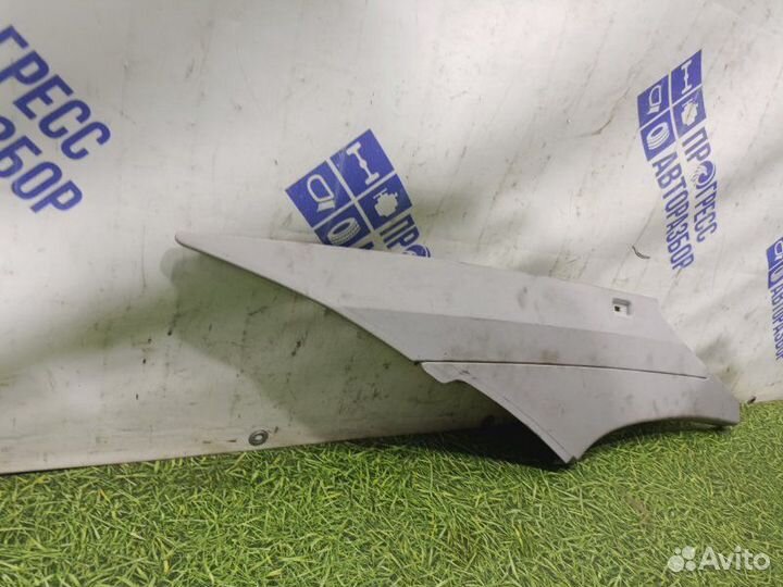 Обшивка стойки задняя левая Bmw 750I седан 4.8