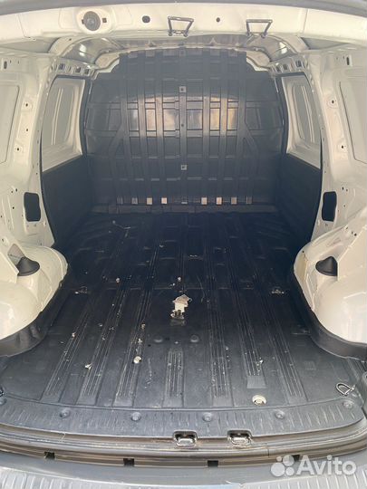 LADA Largus 1.6 МТ, 2019, 105 000 км