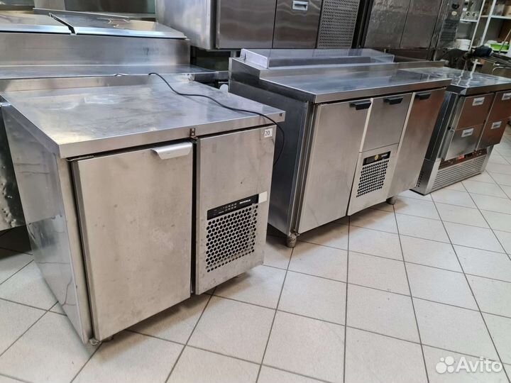 Холодильный стол