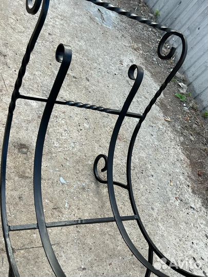 Дровница кованая