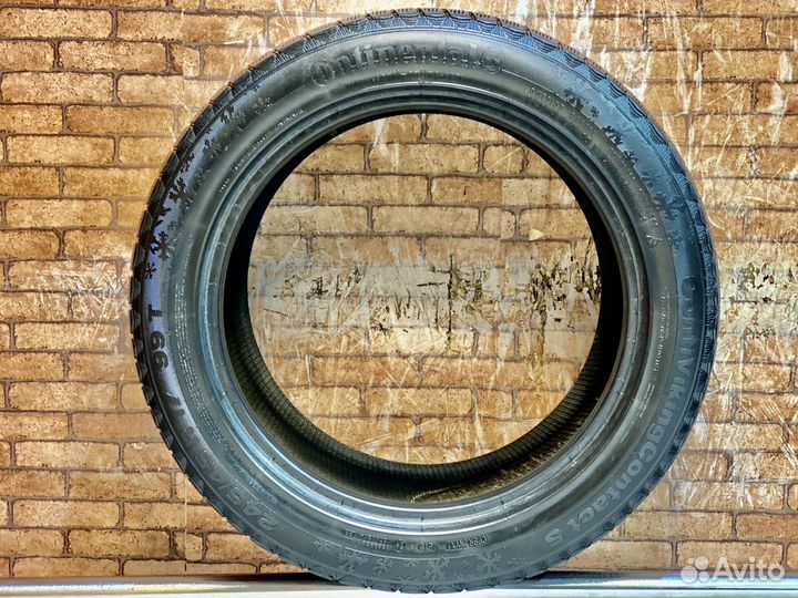 Continental ContiVikingContact 5 245/45 R17