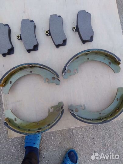 Тормозные накладки - комплект - на ваз