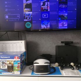 Sony PS4 Slim 500 с Sony PS VR и играми