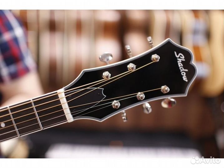 Shadow CA-44N - электро-акустическая гитара, цвет