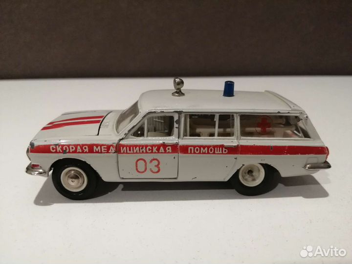 Газ 2402 Скорая помощь