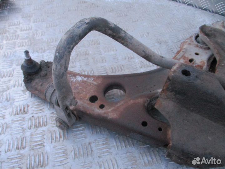 Подрамник Фольксваген Гольф 4 1.4 AHW