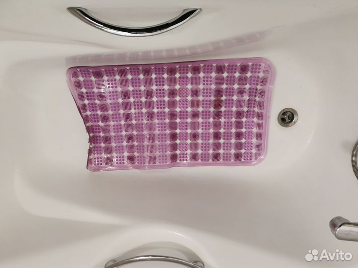 Массажный коврик в ванну