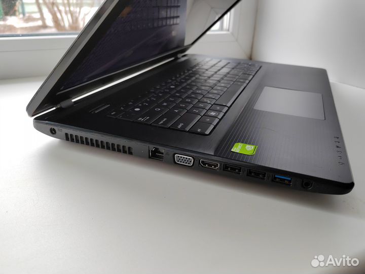 Игровой Asus 17.3 / i5-3210M/GT 610M/SSD 256GB