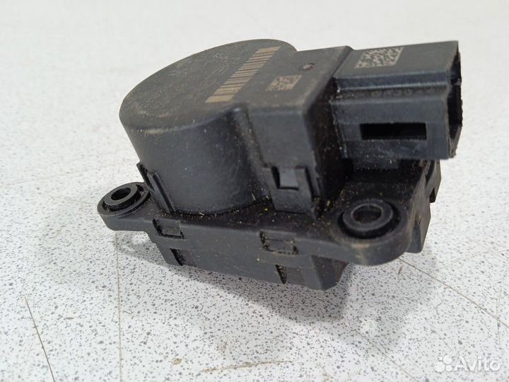 Моторчик заслонки печки