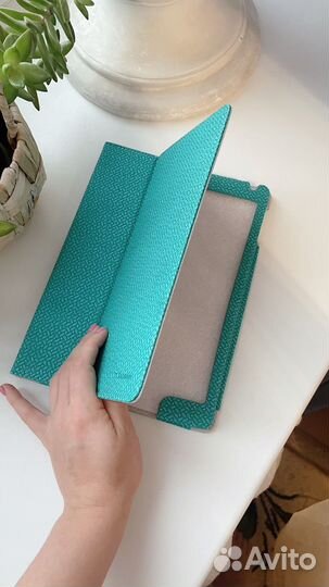 Чехол на iPad 9.7