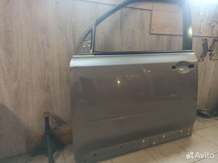 Дверь водительская nissan x- treil